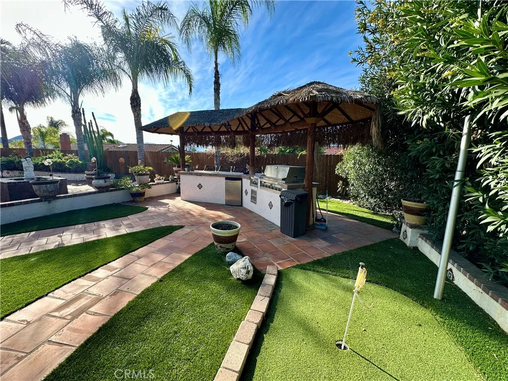 23856 Outrigger, Canyon Lake, California 92587 home-pic-16