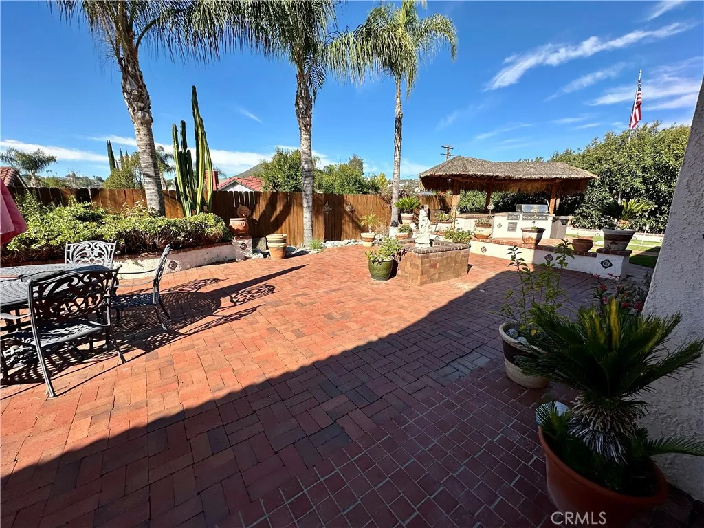23856 Outrigger, Canyon Lake, California 92587 home-pic-10