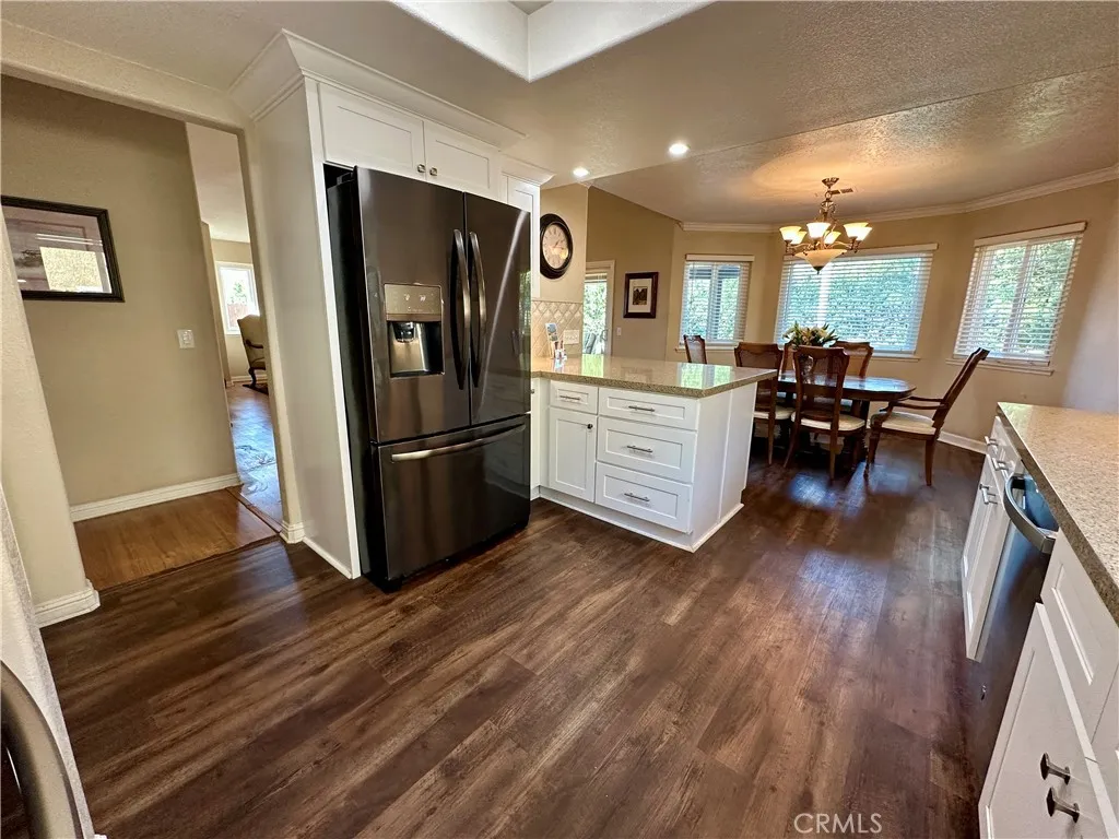 23856 Outrigger, Canyon Lake, California 92587 home-pic-35