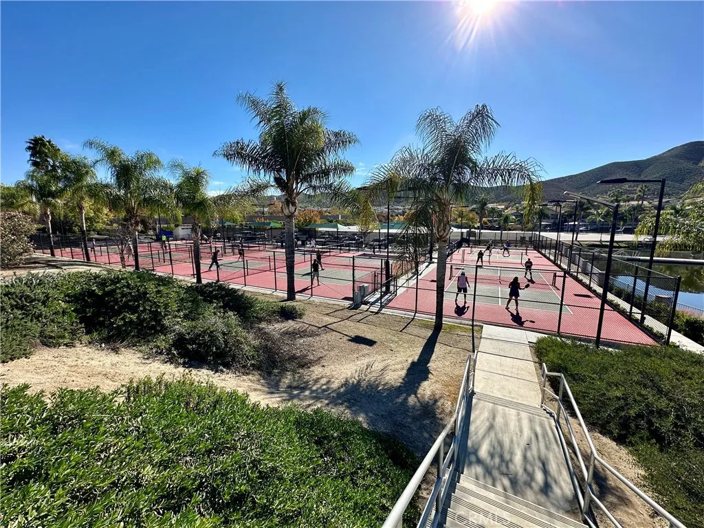 23856 Outrigger, Canyon Lake, California 92587 home-pic-62