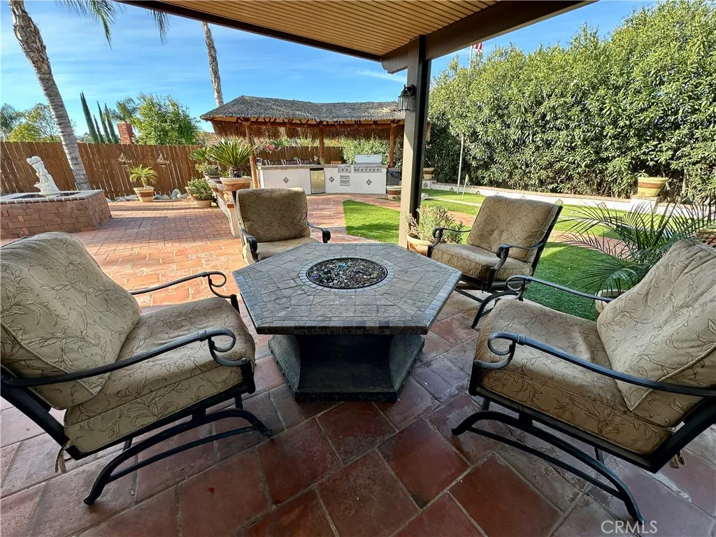 23856 Outrigger, Canyon Lake, California 92587 home-pic-17
