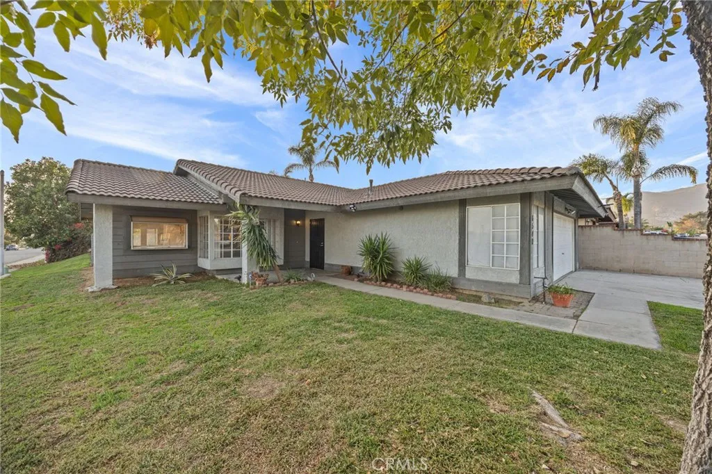 6540 30th, Jurupa Valley, California 92509 home-pic-2