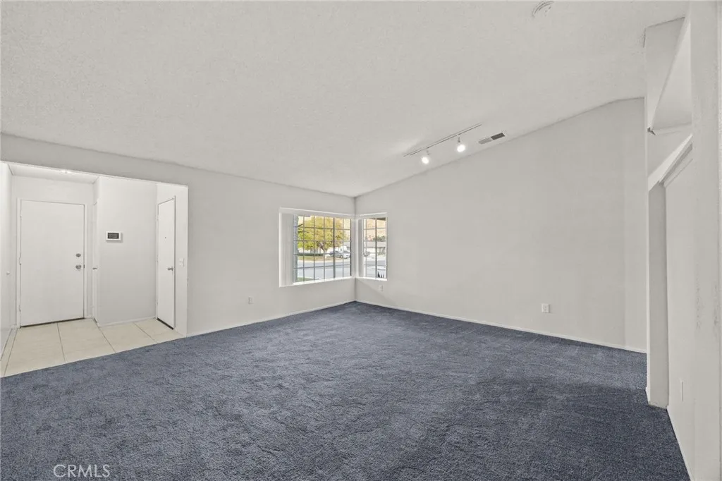 6540 30th, Jurupa Valley, California 92509 home-pic-7