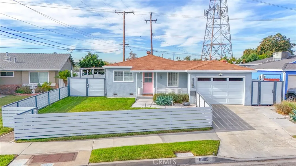 6805 Pioneer, Whittier, California 90606 home-pic-36