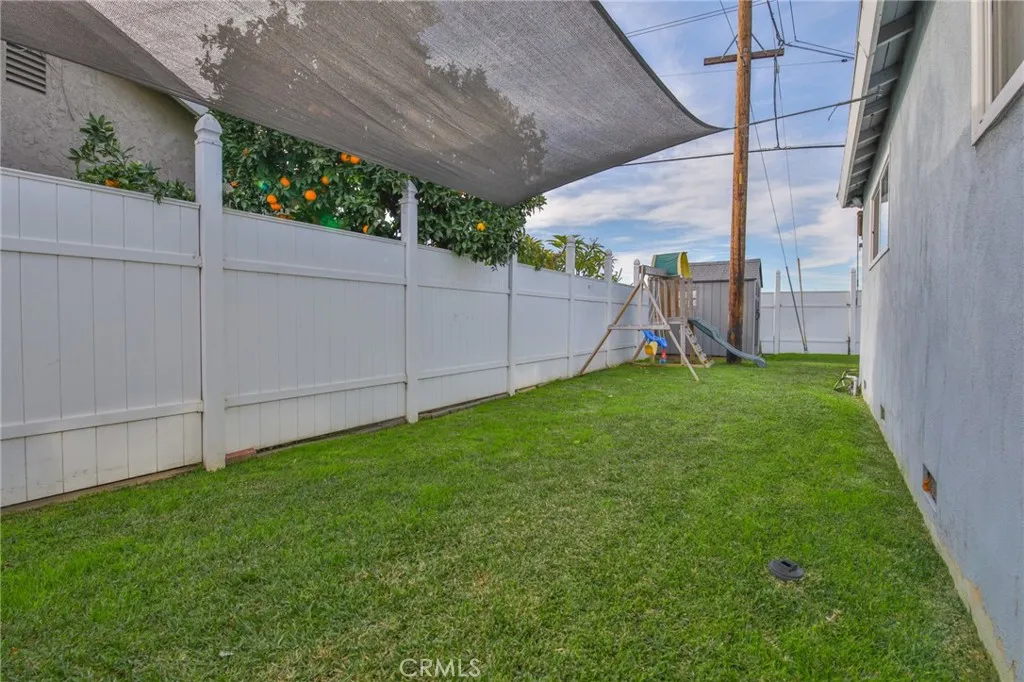 6805 Pioneer, Whittier, California 90606 home-pic-26