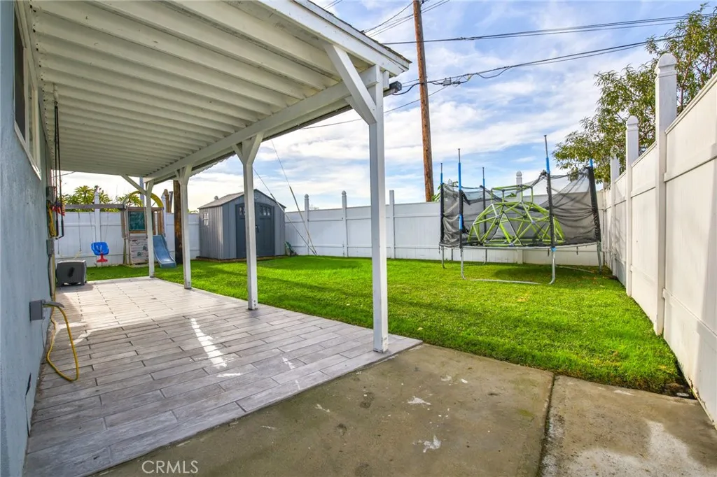 6805 Pioneer, Whittier, California 90606 home-pic-25