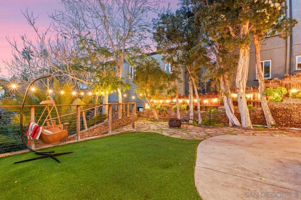 1042 Lincoln Ave, San Diego, California 92103 home-pic-2