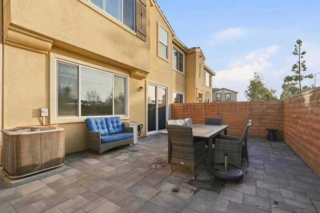 1740 San Eugenio, San Diego, California 92154 home-pic-32
