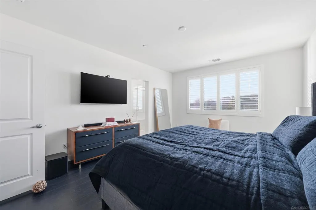 1740 San Eugenio, San Diego, California 92154 home-pic-25
