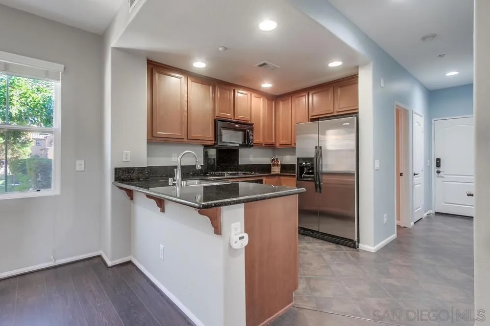 17022 Calle Trevino 13, San Diego, California 92127 home-pic-15