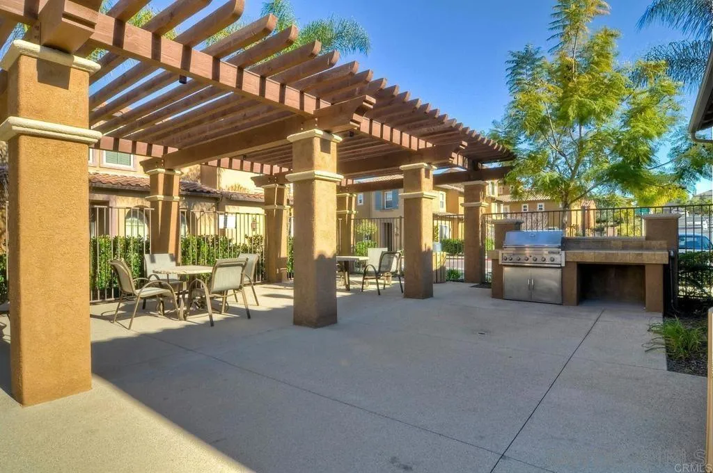17022 Calle Trevino 13, San Diego, California 92127 home-pic-37