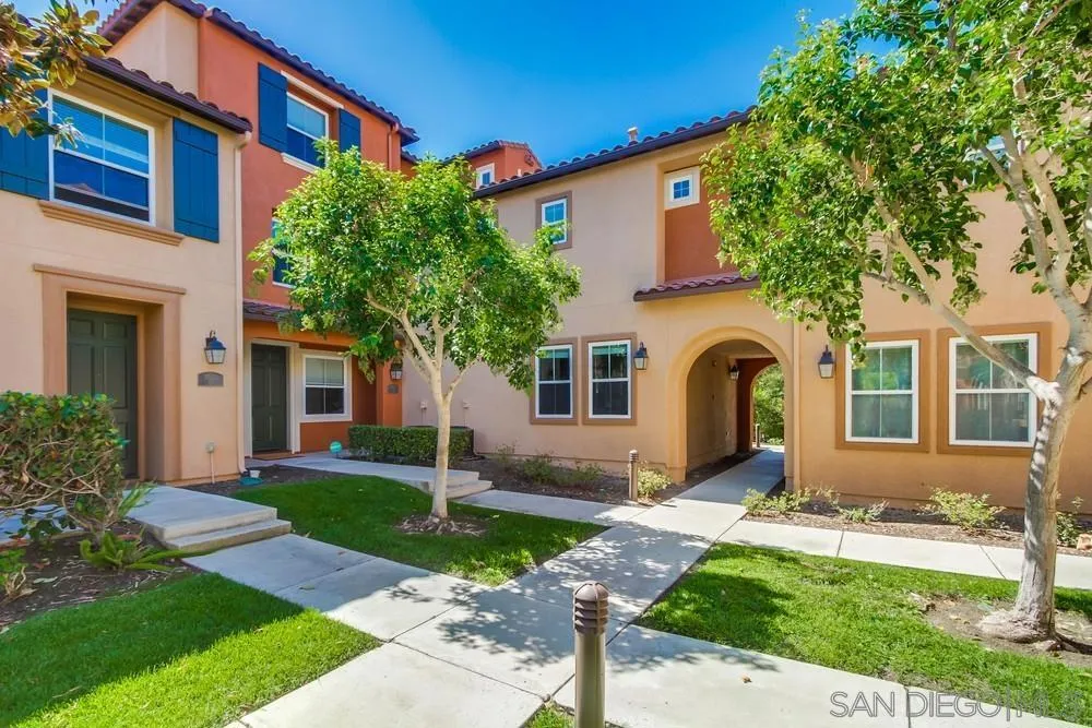 17022 Calle Trevino 13, San Diego, California 92127 home-pic-0