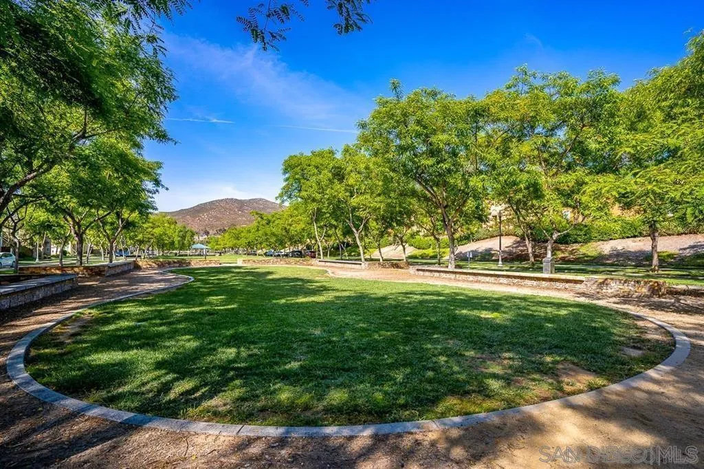 17022 Calle Trevino 13, San Diego, California 92127 home-pic-38
