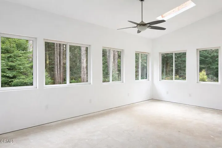 C0EBFBA3-F15E-48DA-A1C6-269E26C905B1