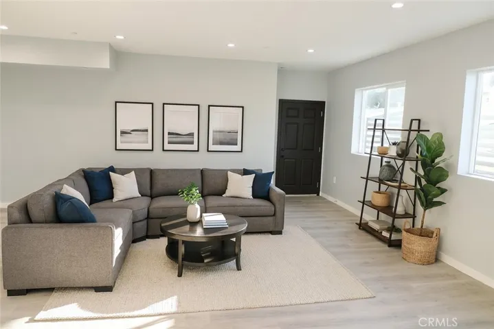 Living room Virtually Staged
