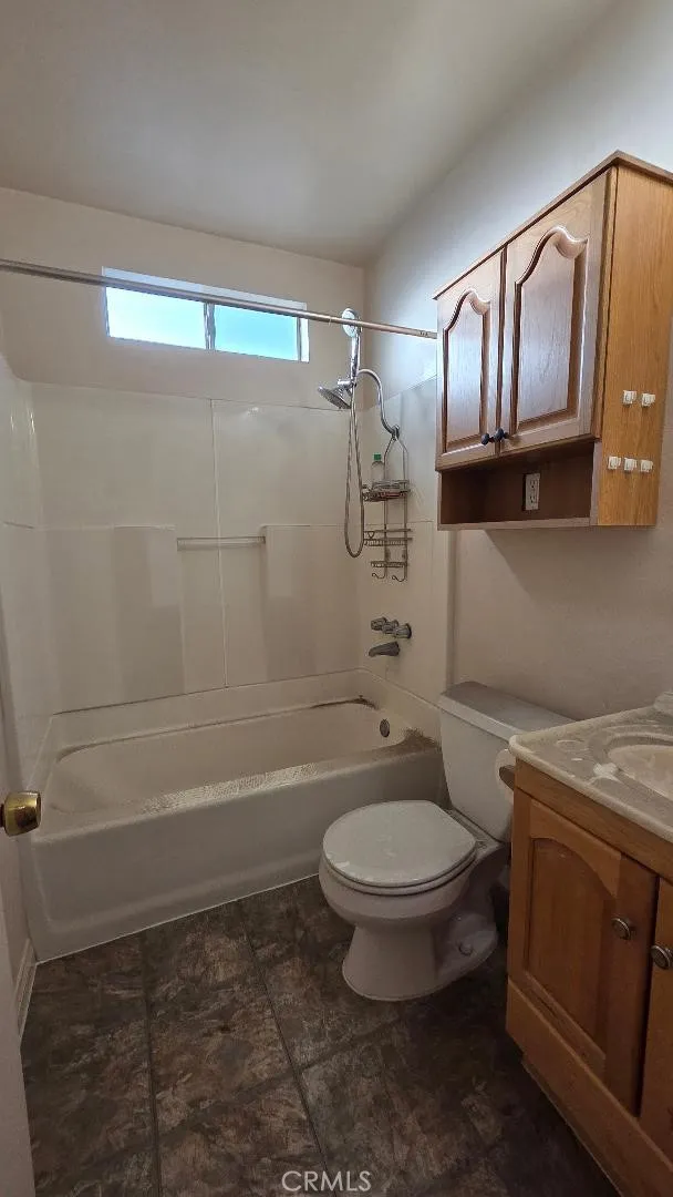5831 Bonfair, Lakewood, California 90712 home-pic-14