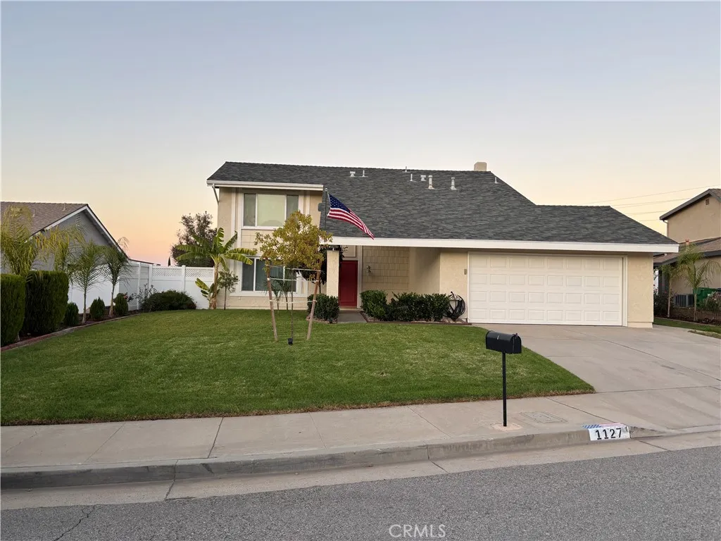 1127 Via Santiago, Corona, California 92882 home-pic-1