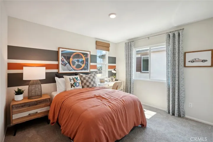 MODEL HOME