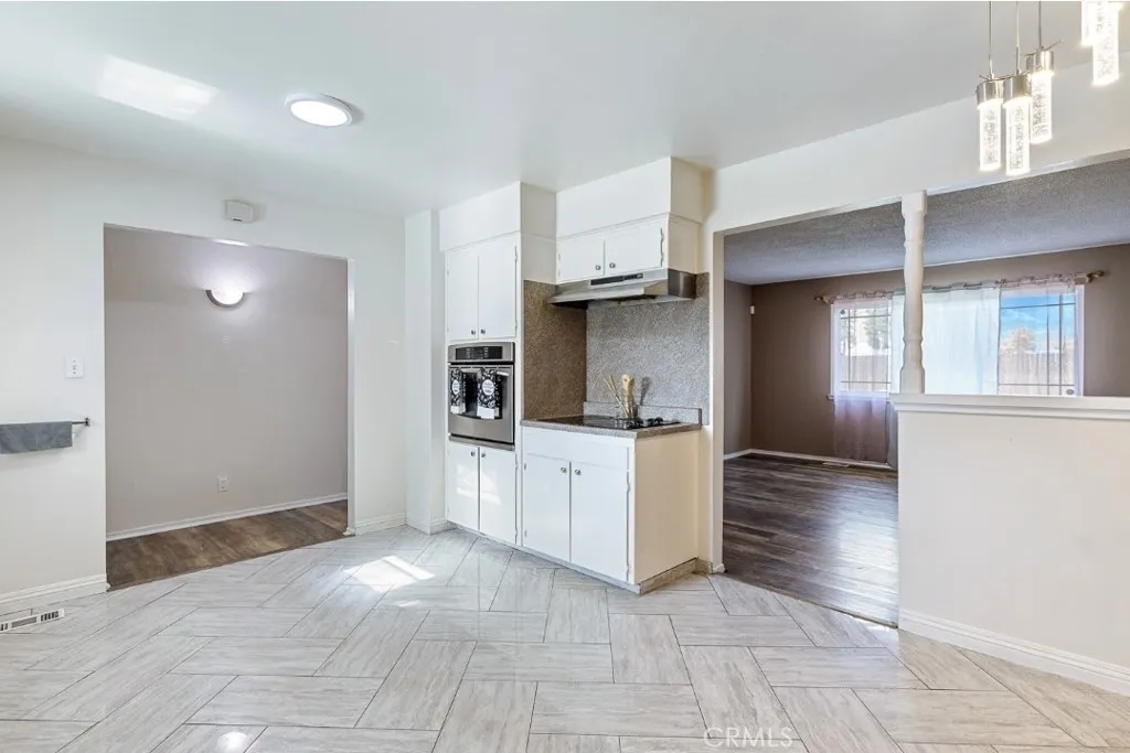 55097 E Carmen Ave, Fresno, California 93727 home-pic-6
