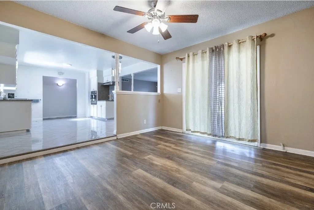 55097 E Carmen Ave, Fresno, California 93727 home-pic-13