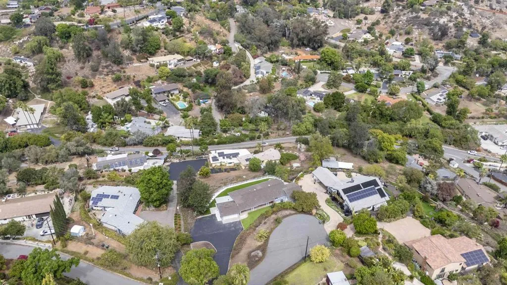 11078 Puebla Dr, La Mesa, California 91941 home-pic-64