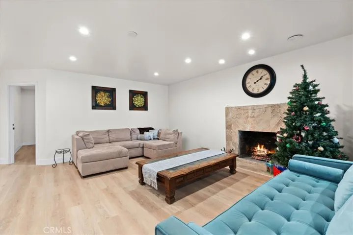 2nd Living Room w/ Fireplace