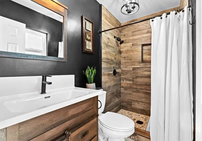 ADU Bathroom Bedroom #4