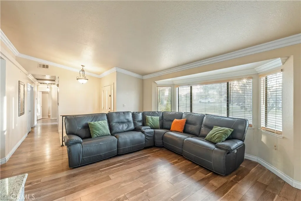 7503 Pismo, Hesperia, California 92345 home-pic-7