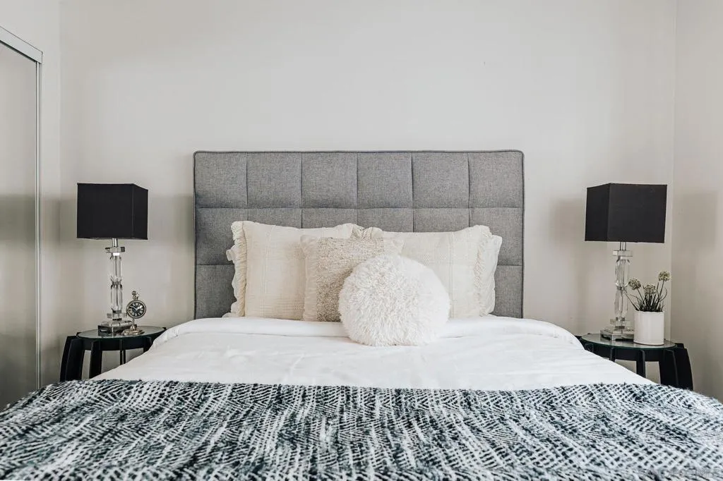 4652 Don Lorenzo Dr A, Los Angeles, California 90008 home-pic-29