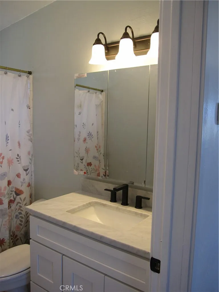 5954 Valley View Street, Joshua Tree, California 92252 home-pic-7