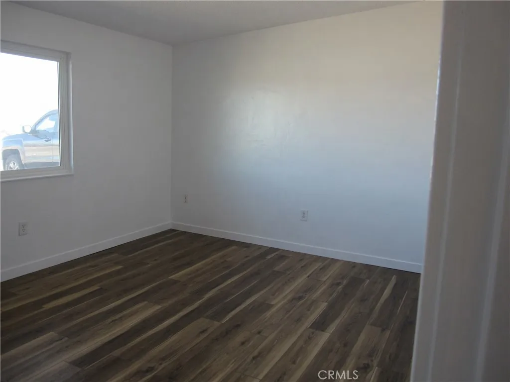 5954 Valley View Street, Joshua Tree, California 92252 home-pic-2