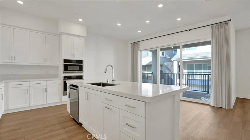 236 Knot, Irvine, California 92618