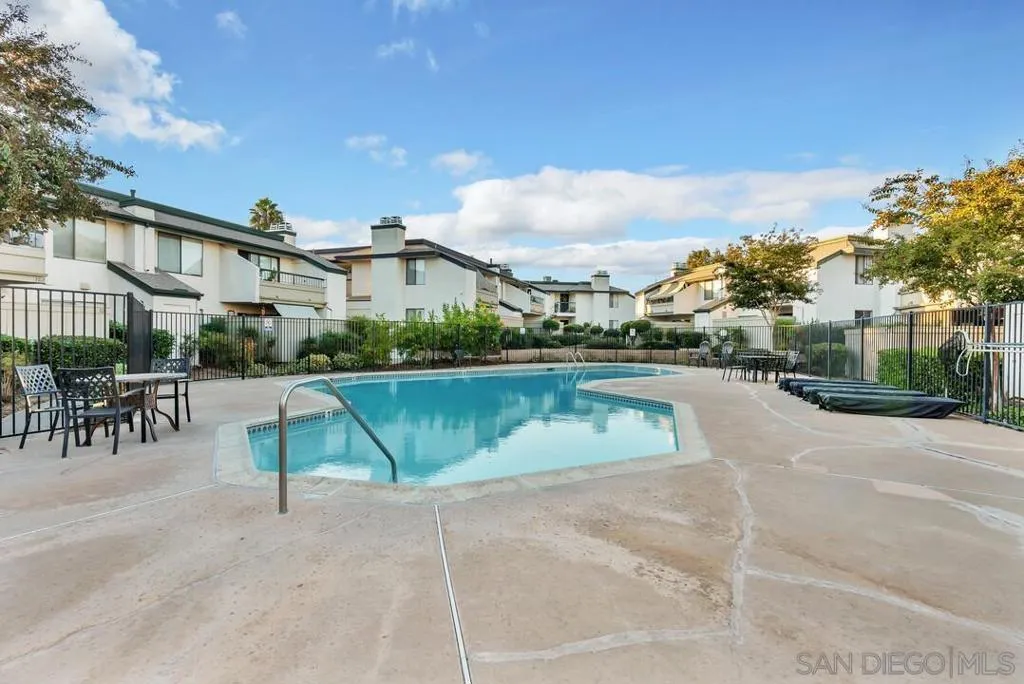 450 W Vermont Ave 105, Escondido, California 92025 home-pic-20