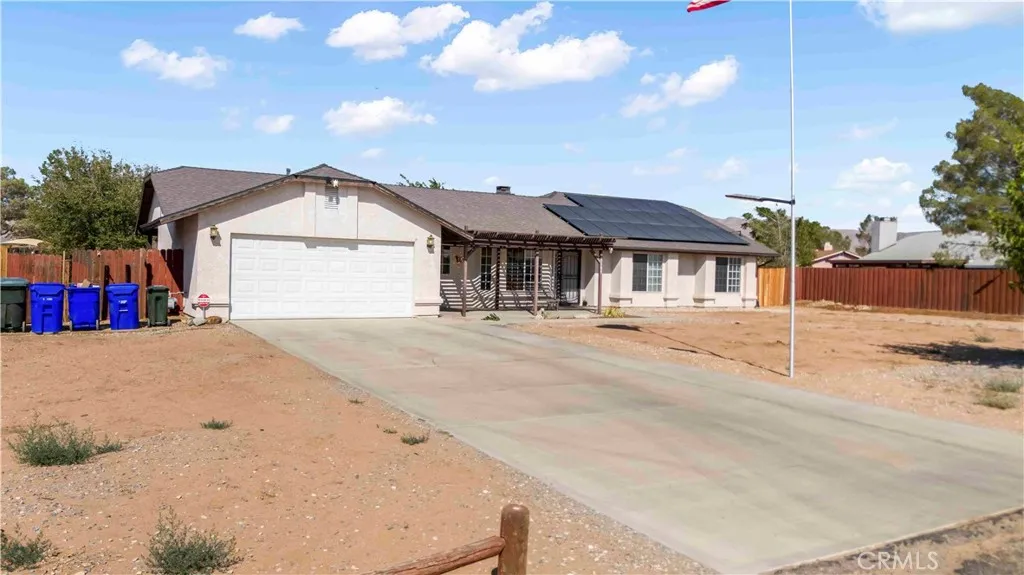 15189 Tonikan, Apple Valley, California 92307 home-pic-3