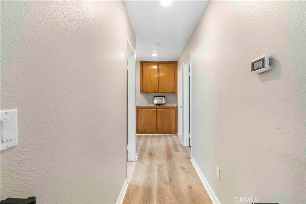 15189 Tonikan, Apple Valley, California 92307 home-pic-31