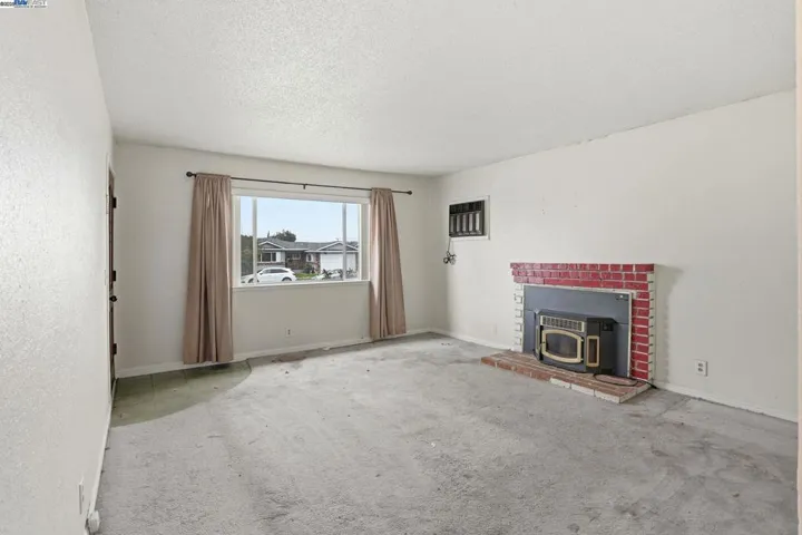 300 N Park Victoria Dr, Milpitas, California 95035