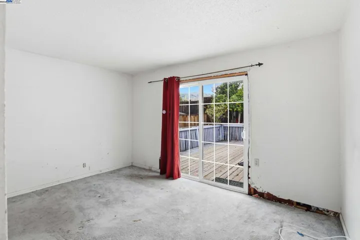300 N Park Victoria Dr, Milpitas, California 95035