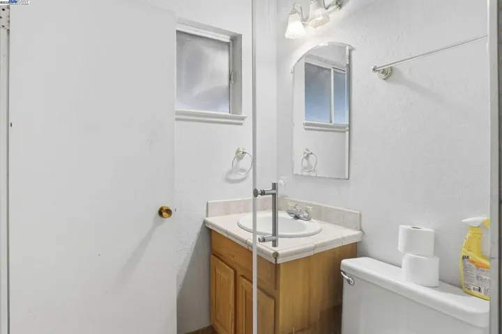 300 N Park Victoria Dr, Milpitas, California 95035