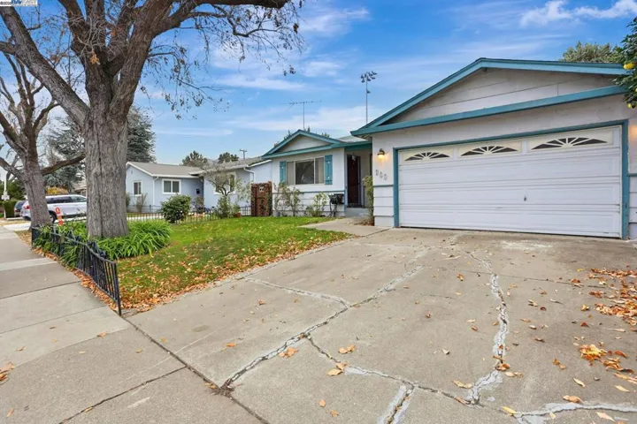 300 N Park Victoria Dr, Milpitas, California 95035