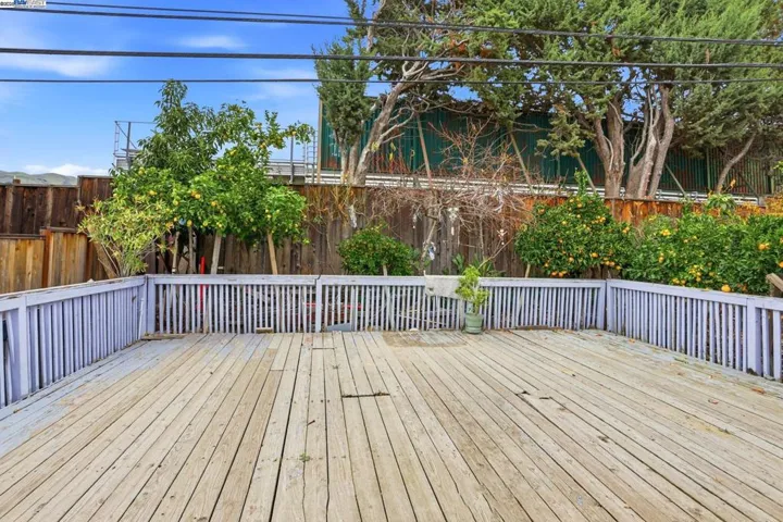 300 N Park Victoria Dr, Milpitas, California 95035