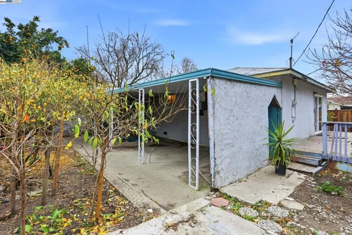 300 N Park Victoria Dr, Milpitas, California 95035