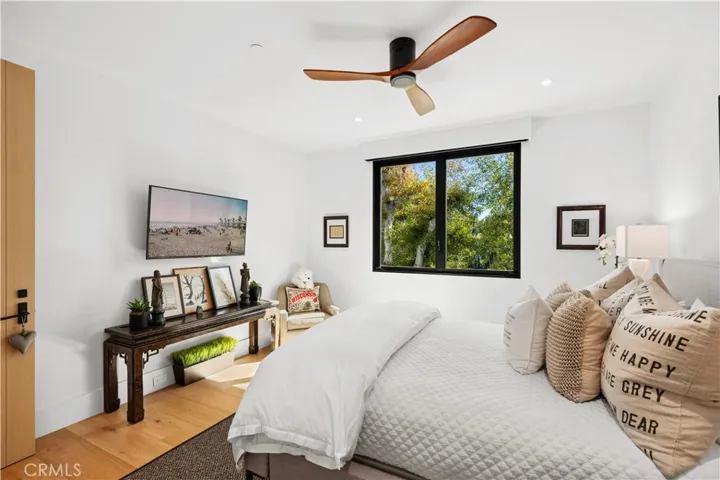 1521 Bayadere Terrace, Corona Del Mar, California 92625