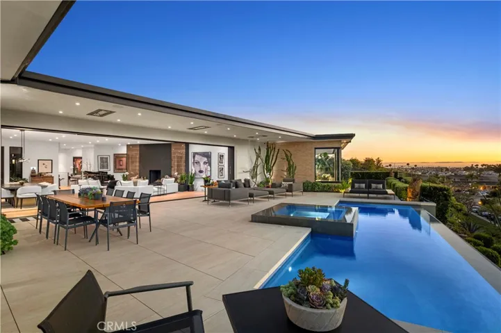 1521 Bayadere Terrace, Corona Del Mar, California 92625