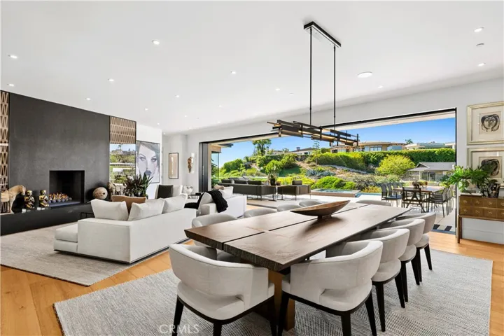 1521 Bayadere Terrace, Corona Del Mar, California 92625