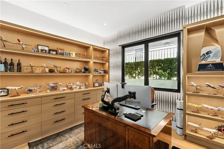 1521 Bayadere Terrace, Corona Del Mar, California 92625