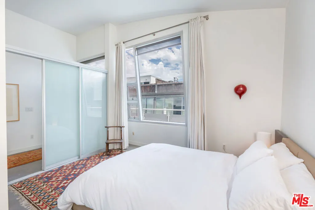 615 Hampton Drive A304, Venice, California 90291 home-pic-20