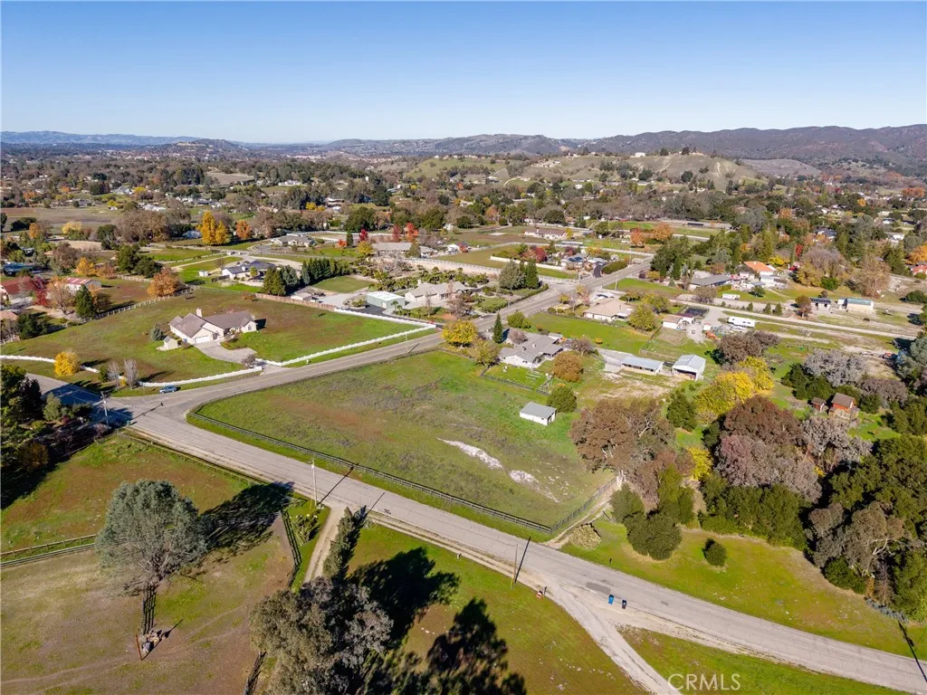 9220 Carmel, Atascadero, California 93422 home-pic-60