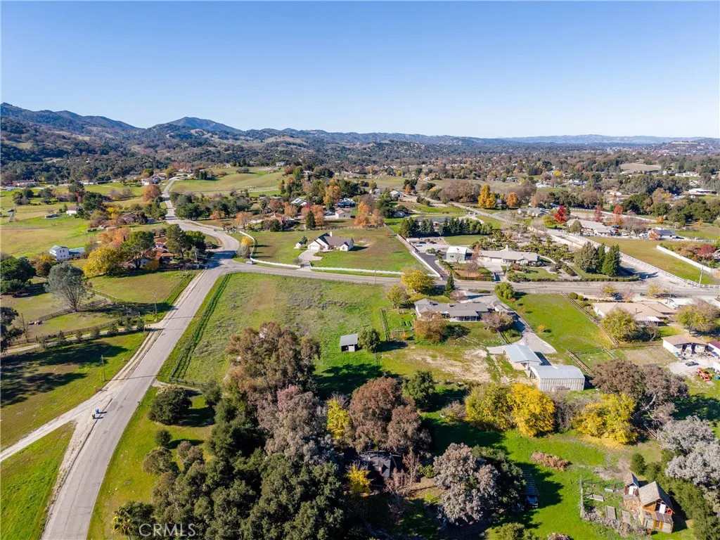 9220 Carmel, Atascadero, California 93422 home-pic-56