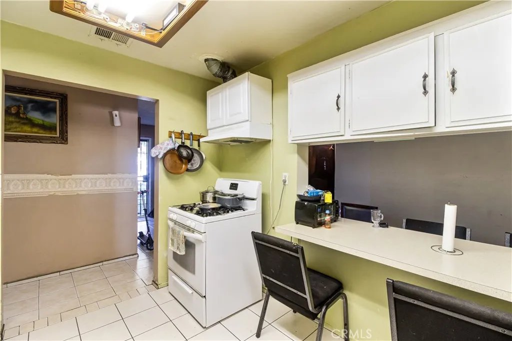 18793 San Bernardino, Bloomington, California 92316 home-pic-12