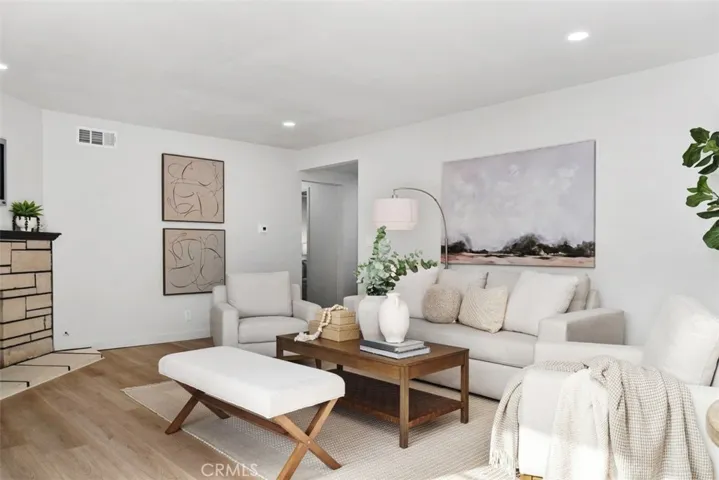 Living​​‌​​​​‌​​‌‌​​‌​​​‌‌​​​‌​​‌‌​​‌‌​​‌‌​​​​ Room